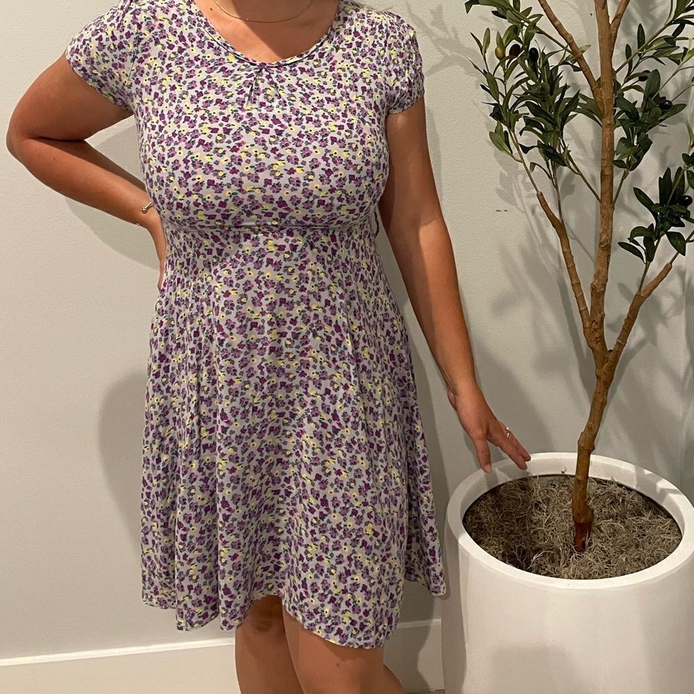 ILE New York Lavender Floral Dress Size 8